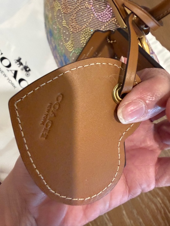 Coach Crystal Rainbow Signature Kisslock Bag with Tan Leather and Brass Hardware - Picture 8 of 15